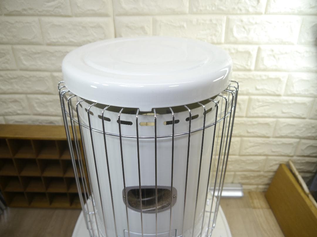 送料無料◆2024①◆コロナ　SL-6624　石油ストーブ　ホワイト 円筒形