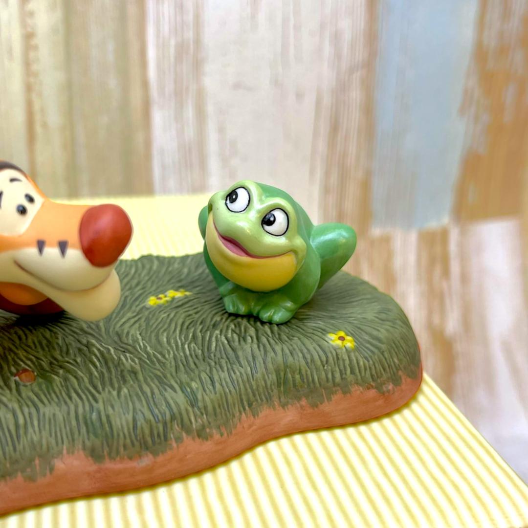 くまのプーさん Winnie the Pooh ティガー Tigger カエル