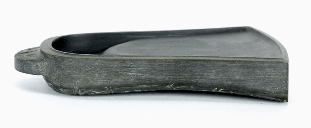 中国硯 鐘形 端渓硯 彫刻 文房四宝 古硯 石硯 木箱付 書道具 古美術 骨董品