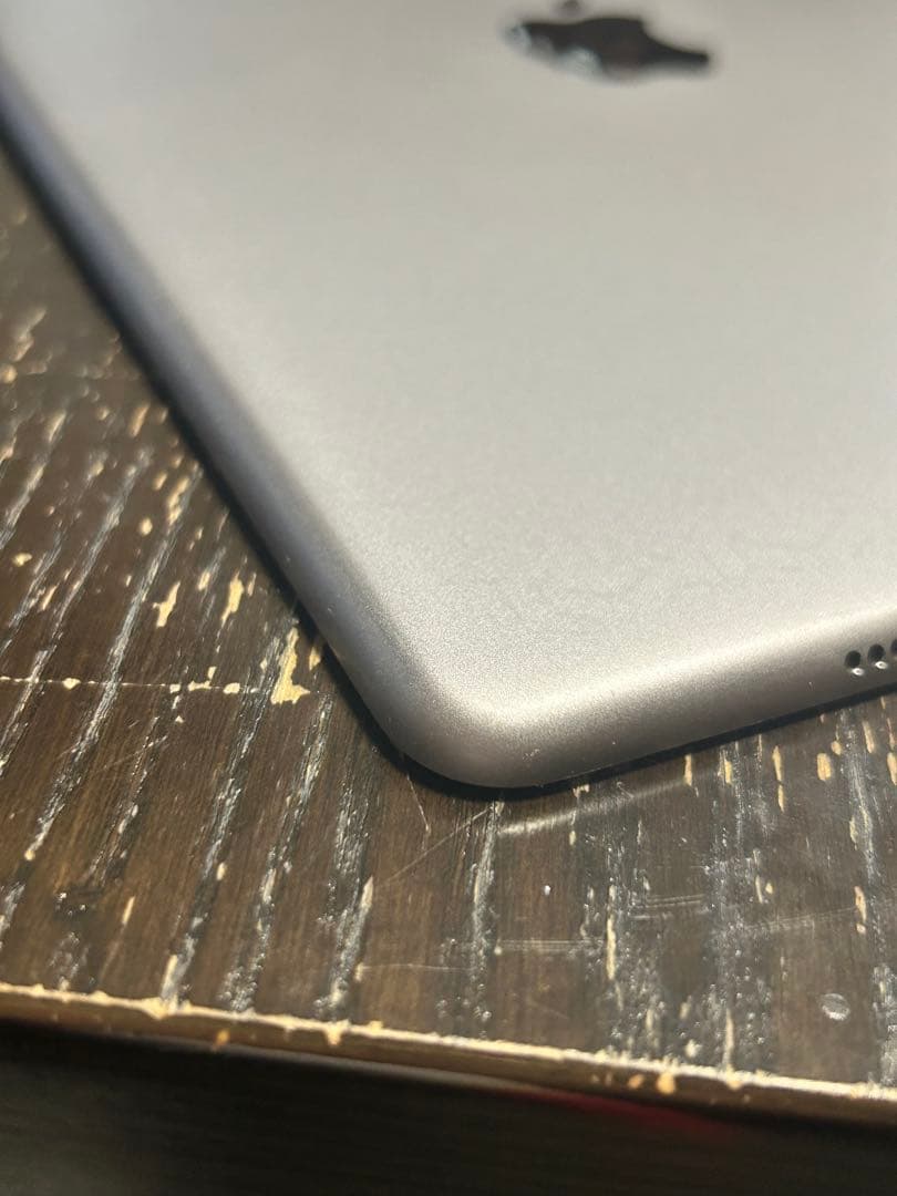 【25日まで】iPad Pro 9.7 スペースグレイ 32GB Wi-Fi