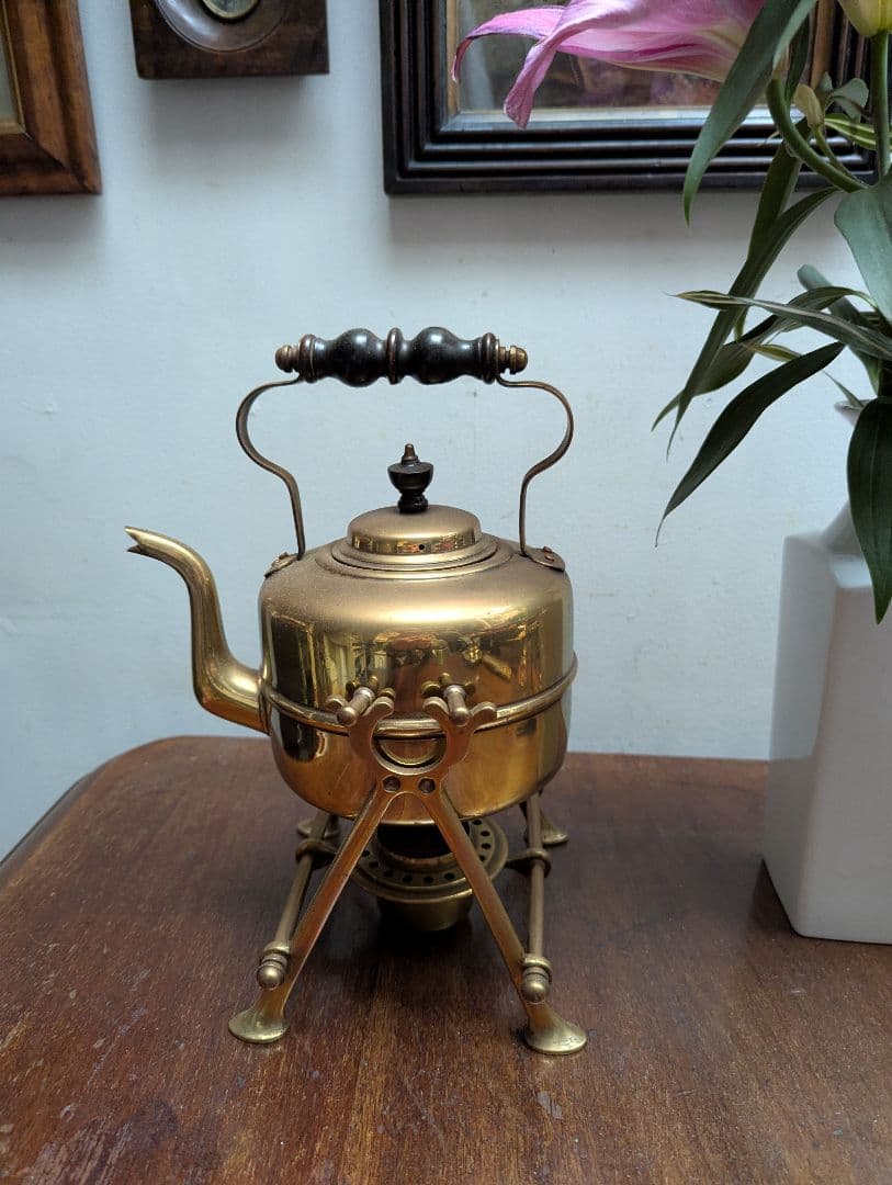 イギリスアンティーク ティータイム卓上ケトル アフタヌーンティー 紅茶 店舗什器