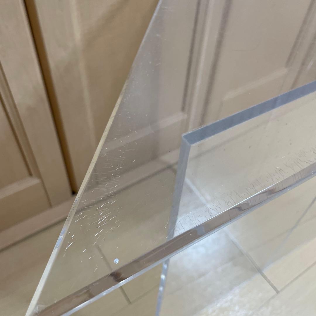 1960s ヴィンテージ　アクリル製　三角形テーブル　コーナーテーブル