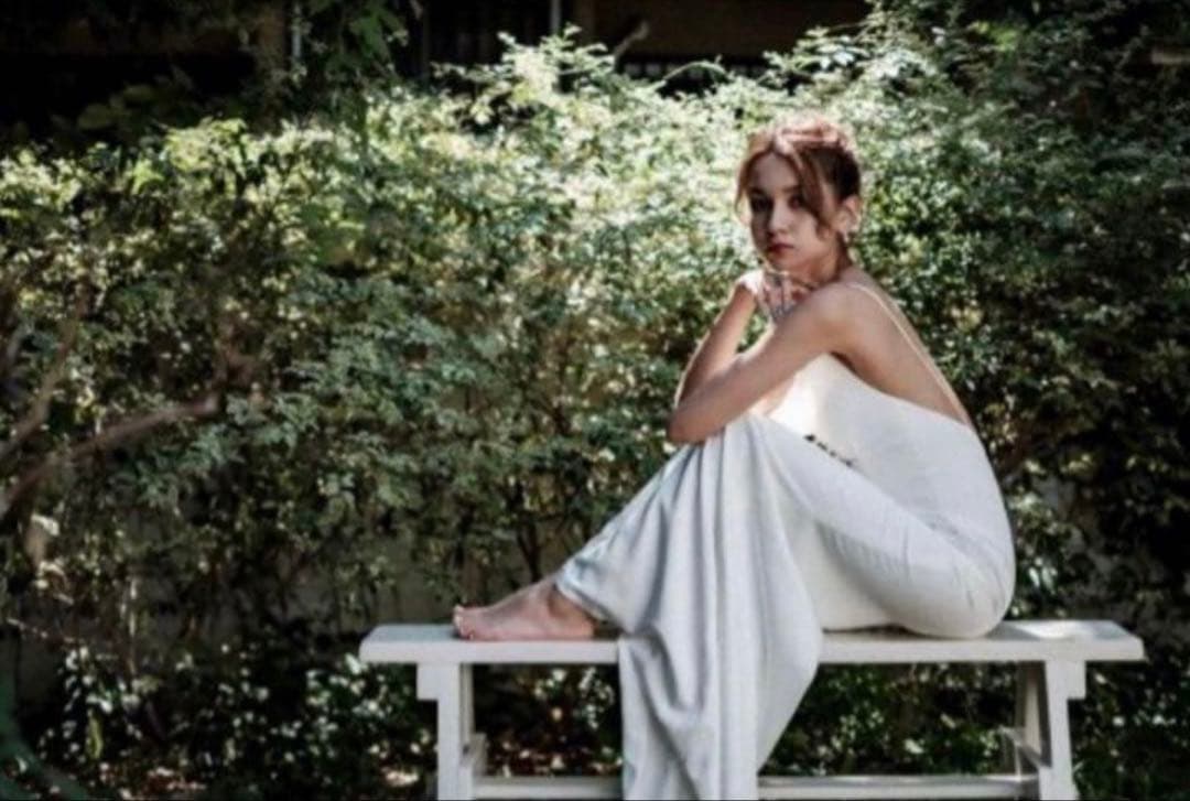 【ドレスプロダクション】ウエディングドレス