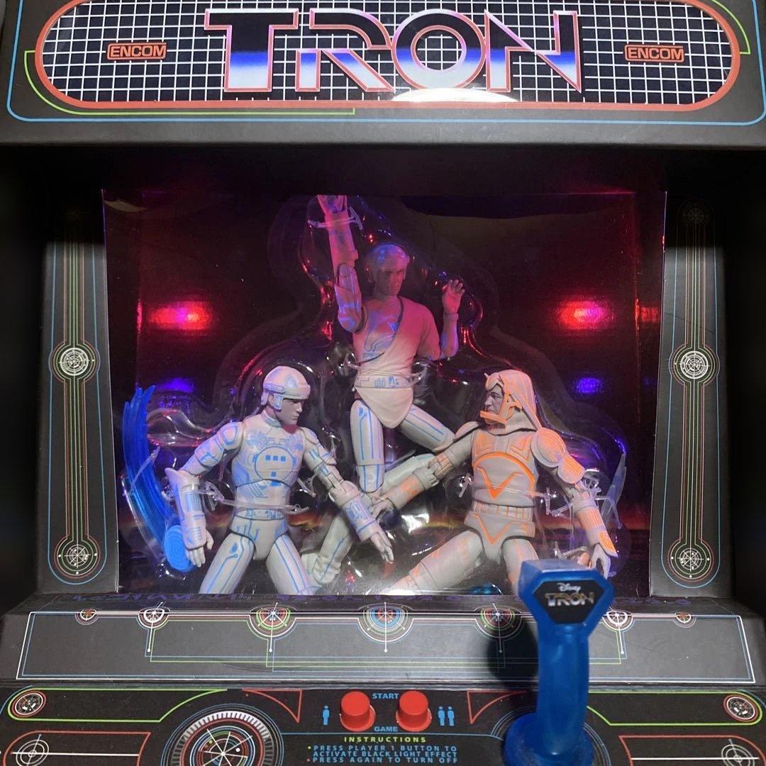 トロン　デラックス3パック　アクションフィギュア