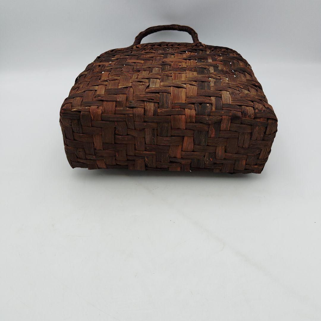 山葡萄のかごバック　天然素材　編み込み