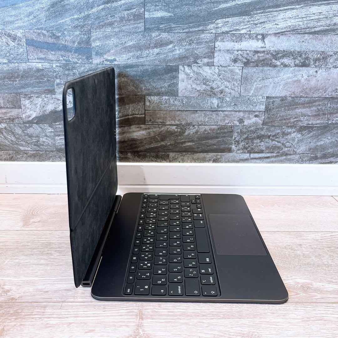 Apple Magic Keyboard M4 13インチA2974