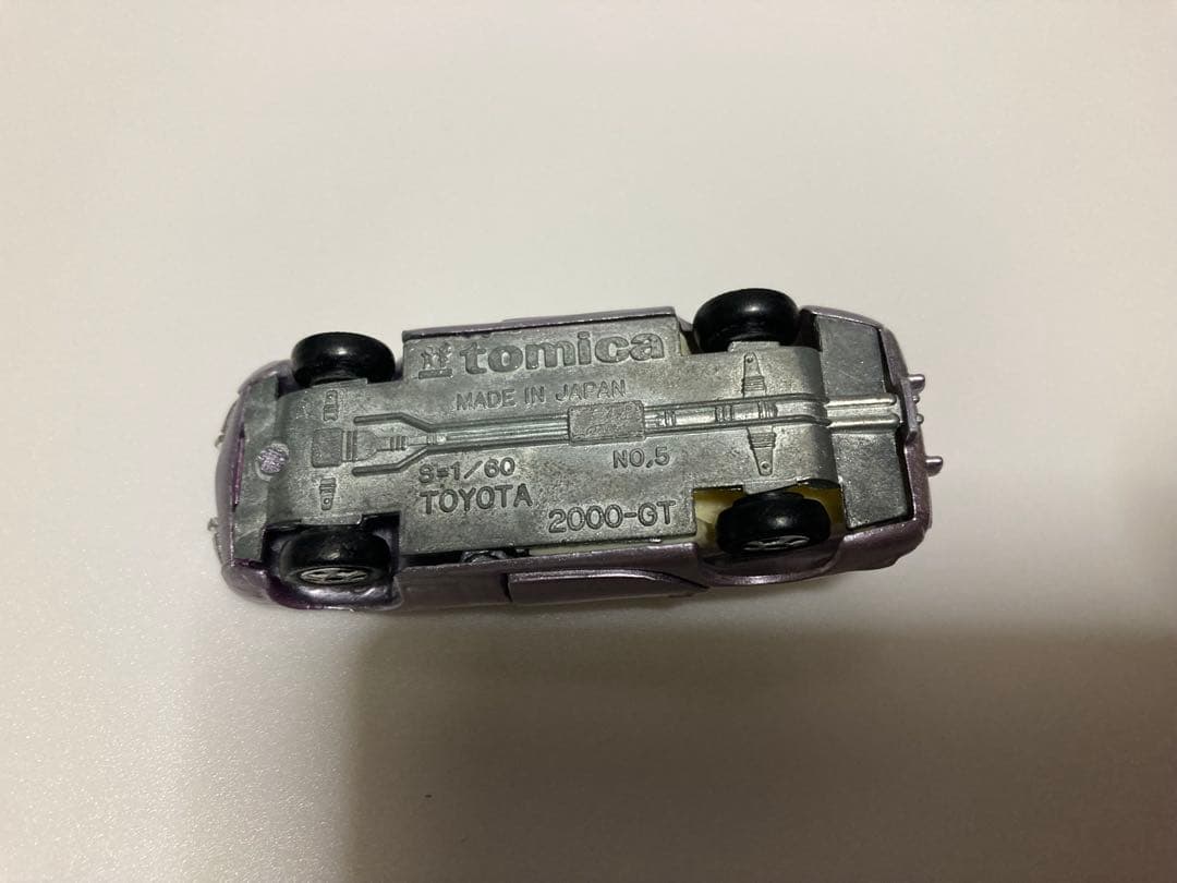 トミカ　黒箱　日本製　トヨタ　2000GT 1Aホイール