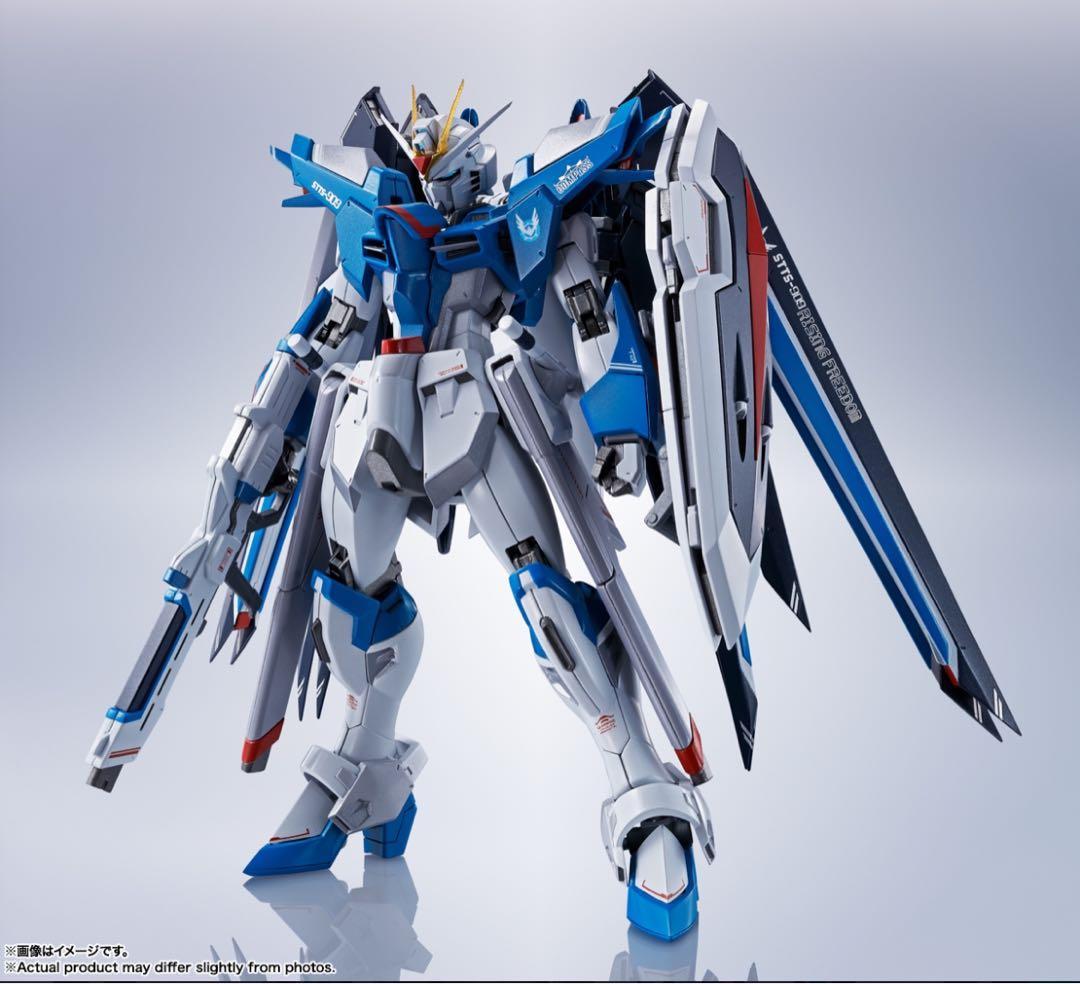 L ROBOT魂ライジングフリーダムガンダム 新品未開封２個