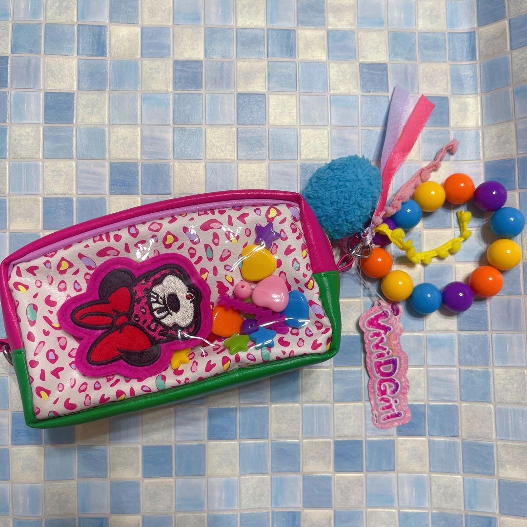 ディズニー　ミニーマウス　VIVIDGIRL シャカシャカペンケース