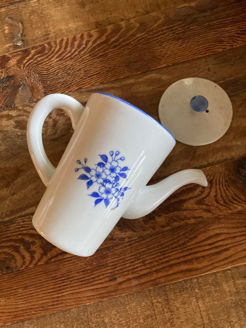 朝日新聞　水差し