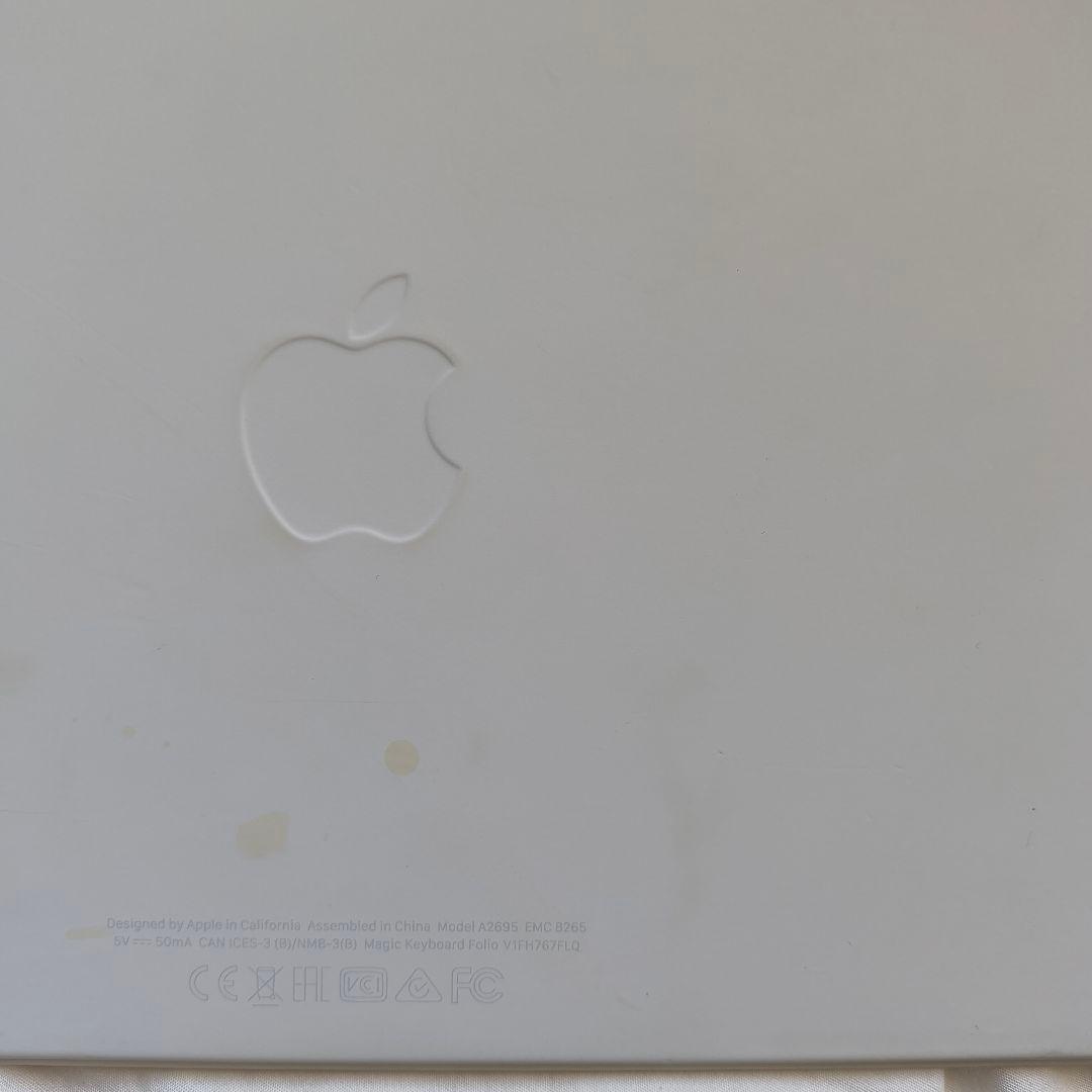 アップル　Magic Keyboard Folio