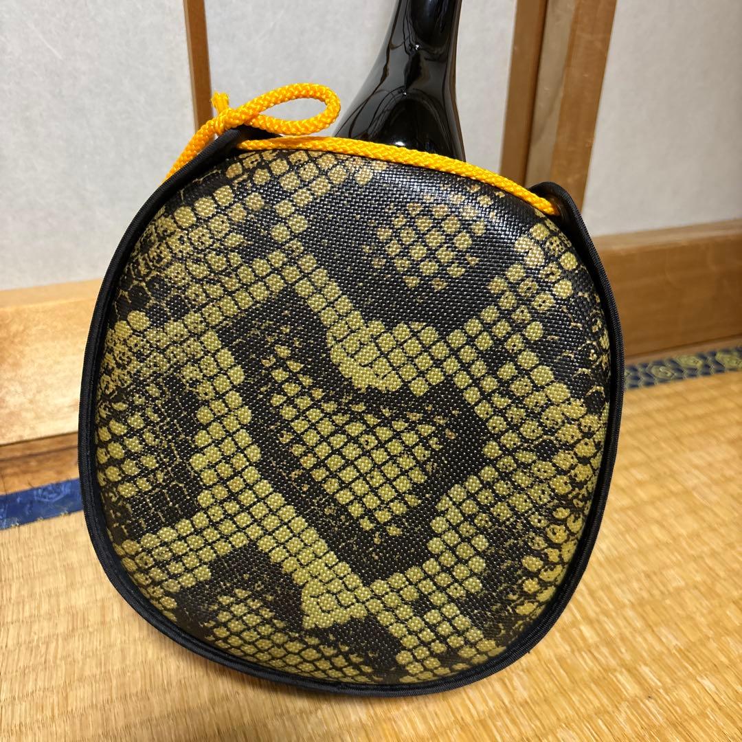 三線 3弦 【沖縄】チューナーとbasic of沖縄三線本付き