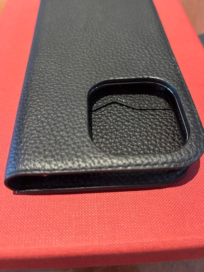 BONAVENTURA iPhone15pro用手帳型ケース 黒