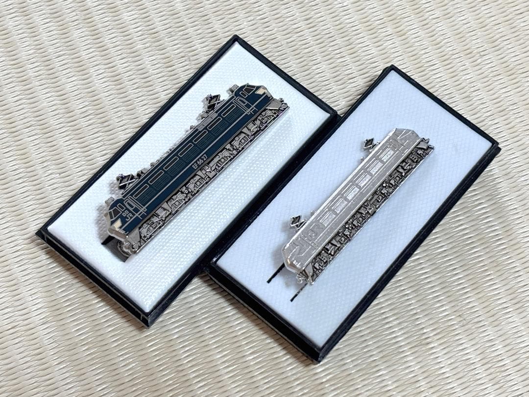 EF66 電気機関車 ネクタイピン 新品 2個セット