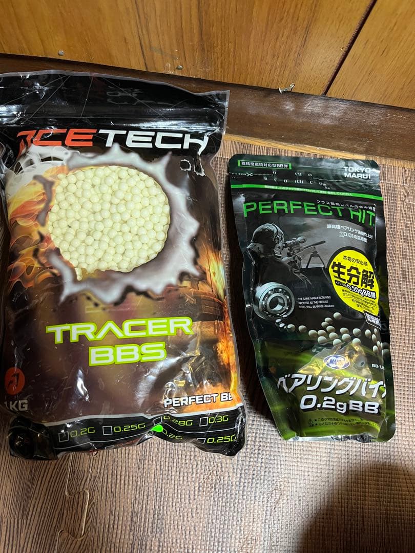 ACETECH Lighter BT トレーサー、BB弾セット