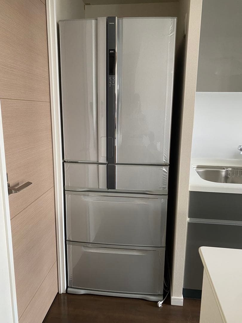 新品未使用　東芝　冷蔵庫　GR-W45FS (ST) 1