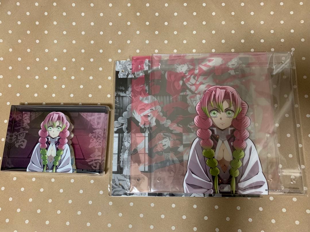 鬼滅の刃　甘露寺蜜璃　二層アクリルブロック