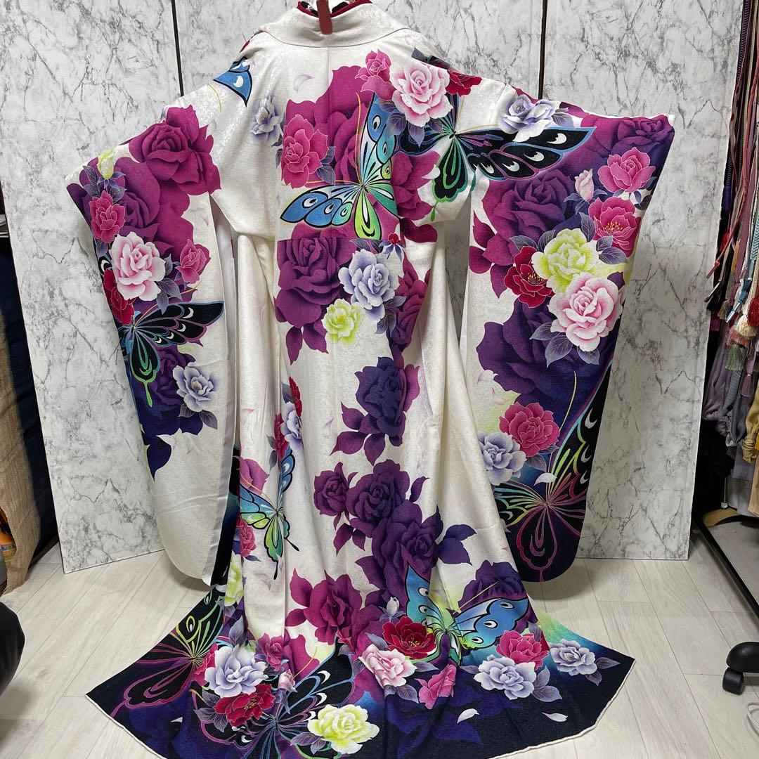あらら様上質正絹豪華 ラメ、薔薇、蝶々 ゴージャス柄