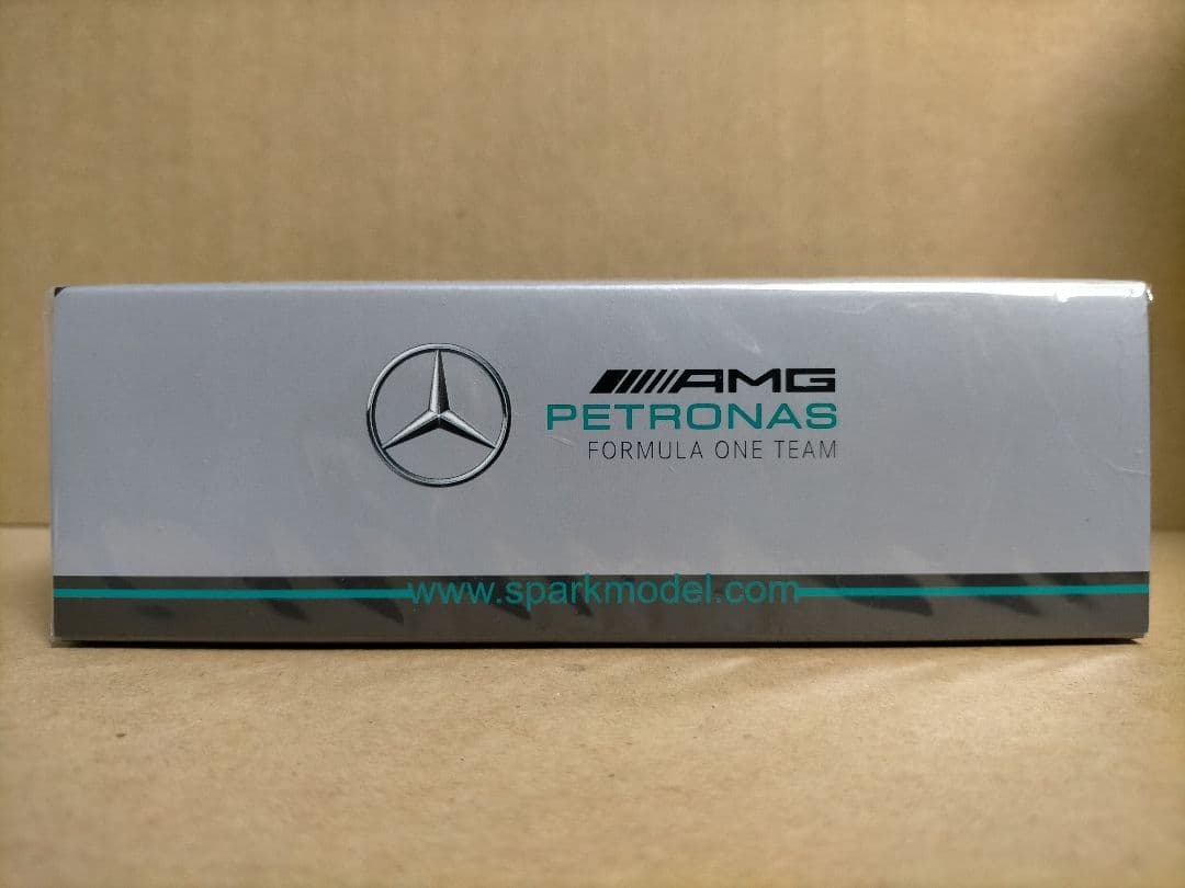 SPARK 1/43 メルセデス F1 W13 ラッセル 2022 ※ボード類無
