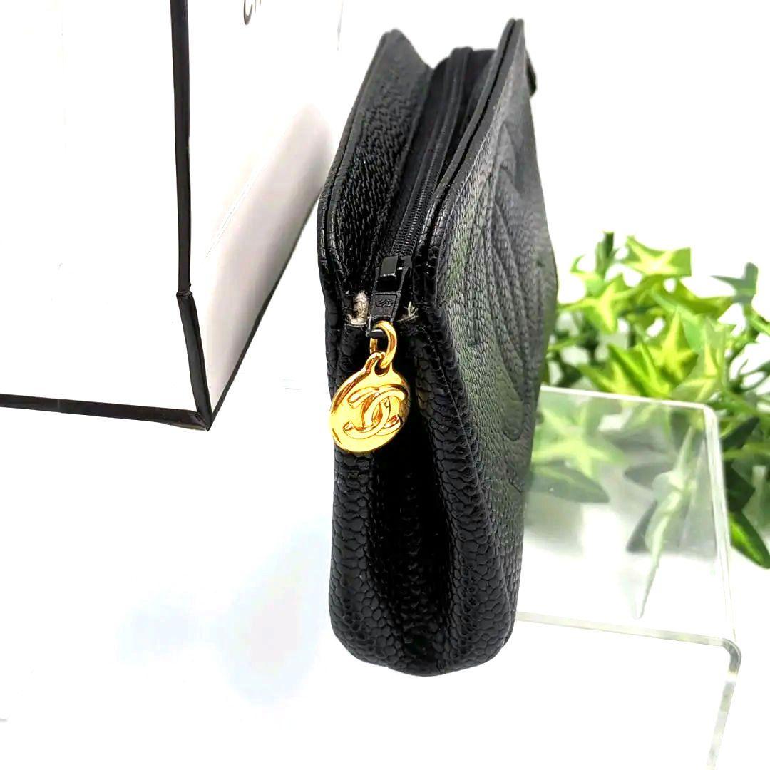 CHANEL　シャネル　ブラックレザー ミニポーチ ケース　コスメポーチ