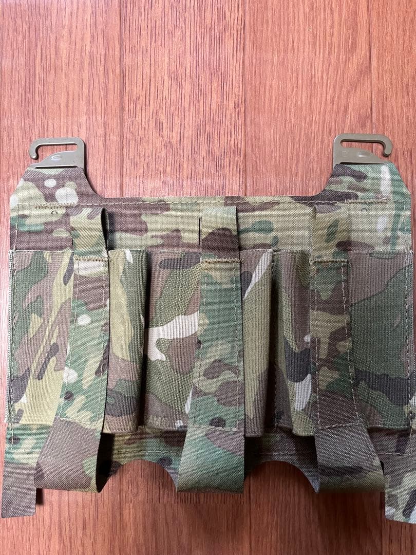 FerroConcepts TEAR Front Flap マガジンポーチ