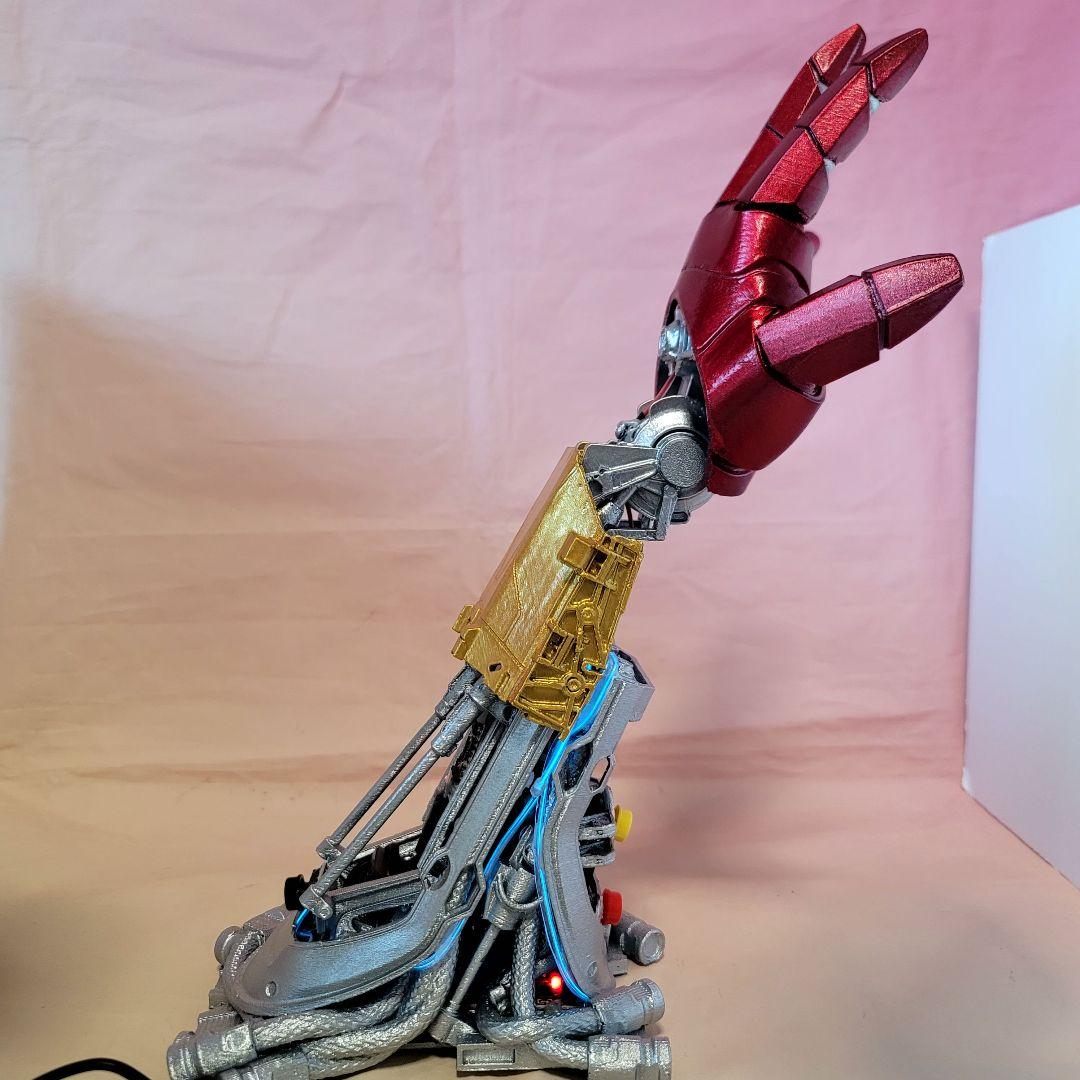 【アイアンマン】新品 1/1 ガントレットライト アーム ハンド LEDライト