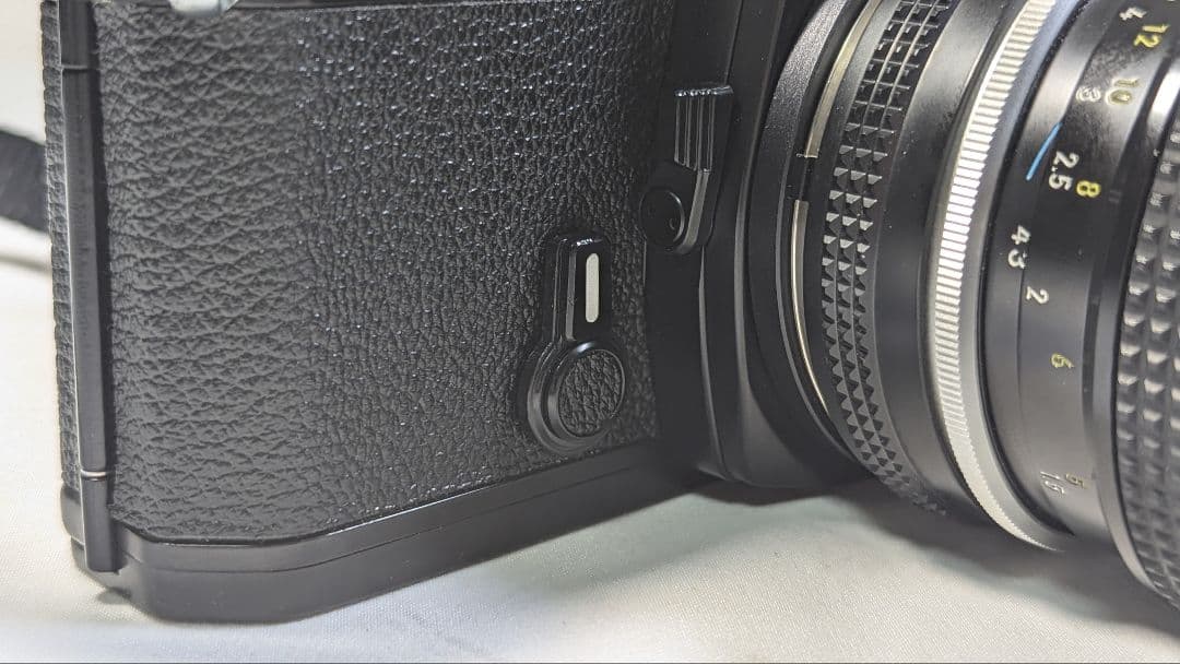 Nikon ニコン FE ブラック フィルムカメラレンズセット