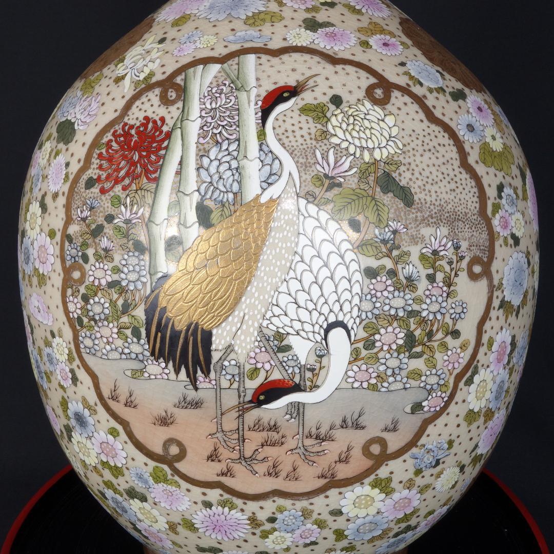 【京薩摩】大日本京都文林寶山 花鳥図 鶴首花瓶 高さ67cm [金襴手]