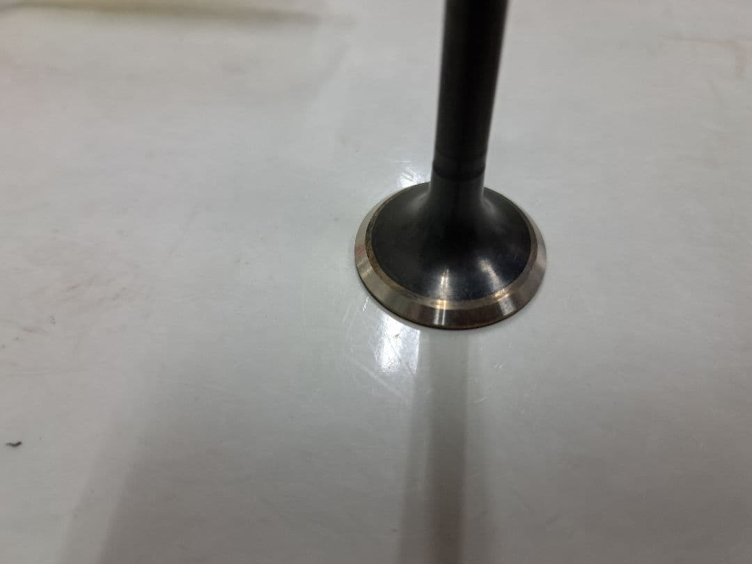 TRDエキゾーストバルブ 13715-AE902 (7本) 4AG16バルブ用