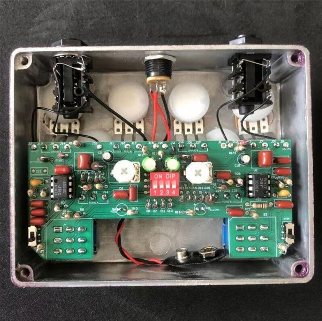 ANALOG.MAN King of Tone クローン ハイゲインスイッチ付き