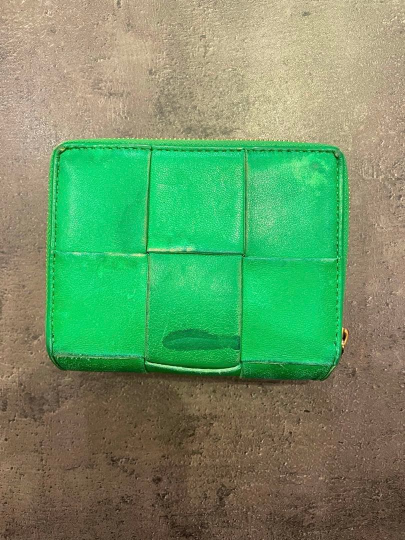 ボッテガヴェネタ　スモールカセット　コンパクトウォレット　二つ折り折り財布