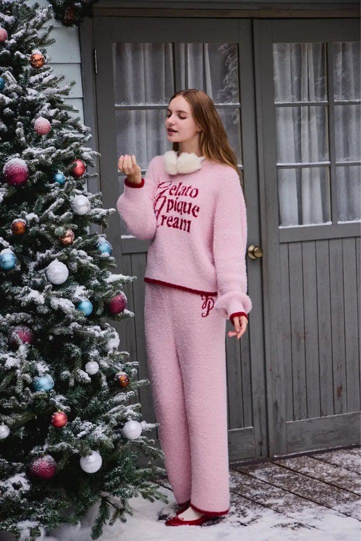 ヒモノッコ様。gelato pique dreamラメフェザーパンツ&トップス