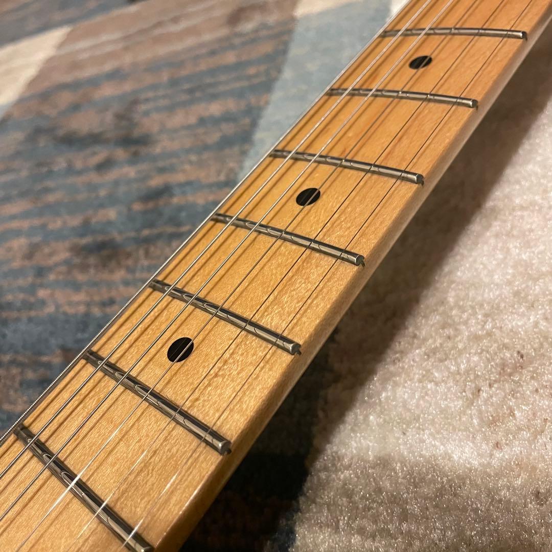 Fender Player Stratocaster バッファー内蔵　ロックペグ