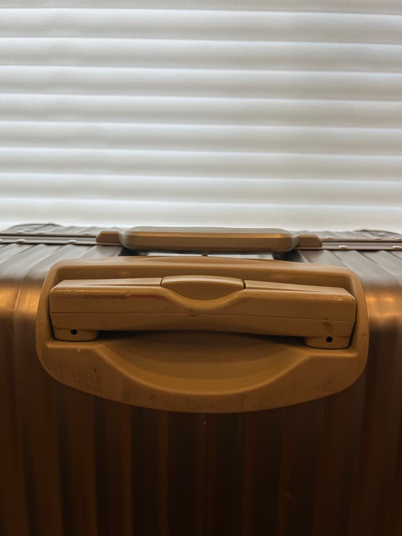 た*い様 リモワ　トパーズ　チタニウム82リットル　RIMOWA