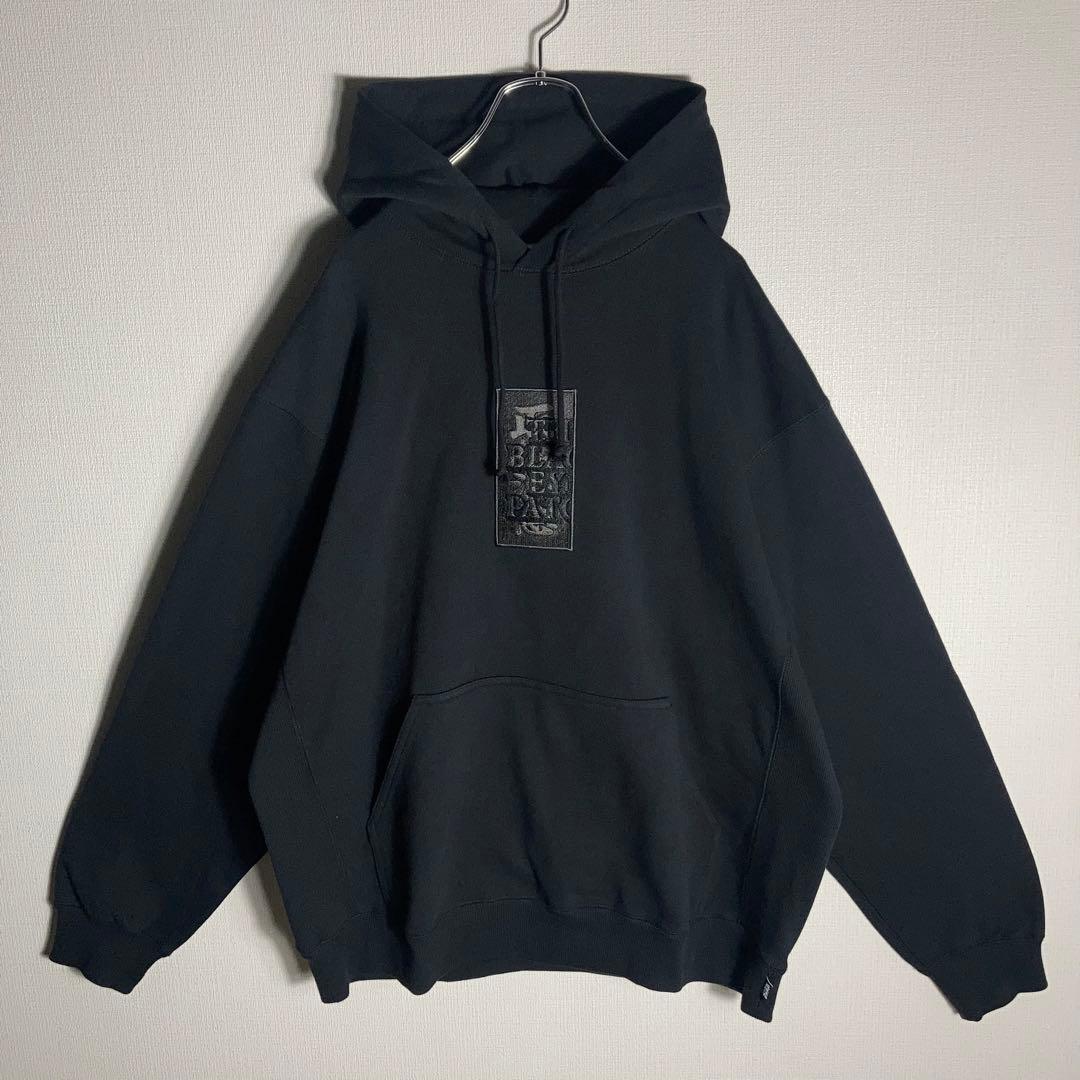 【美品】THEBLACKEYEPATCH プルオーバーパーカー 取扱注意 XL.