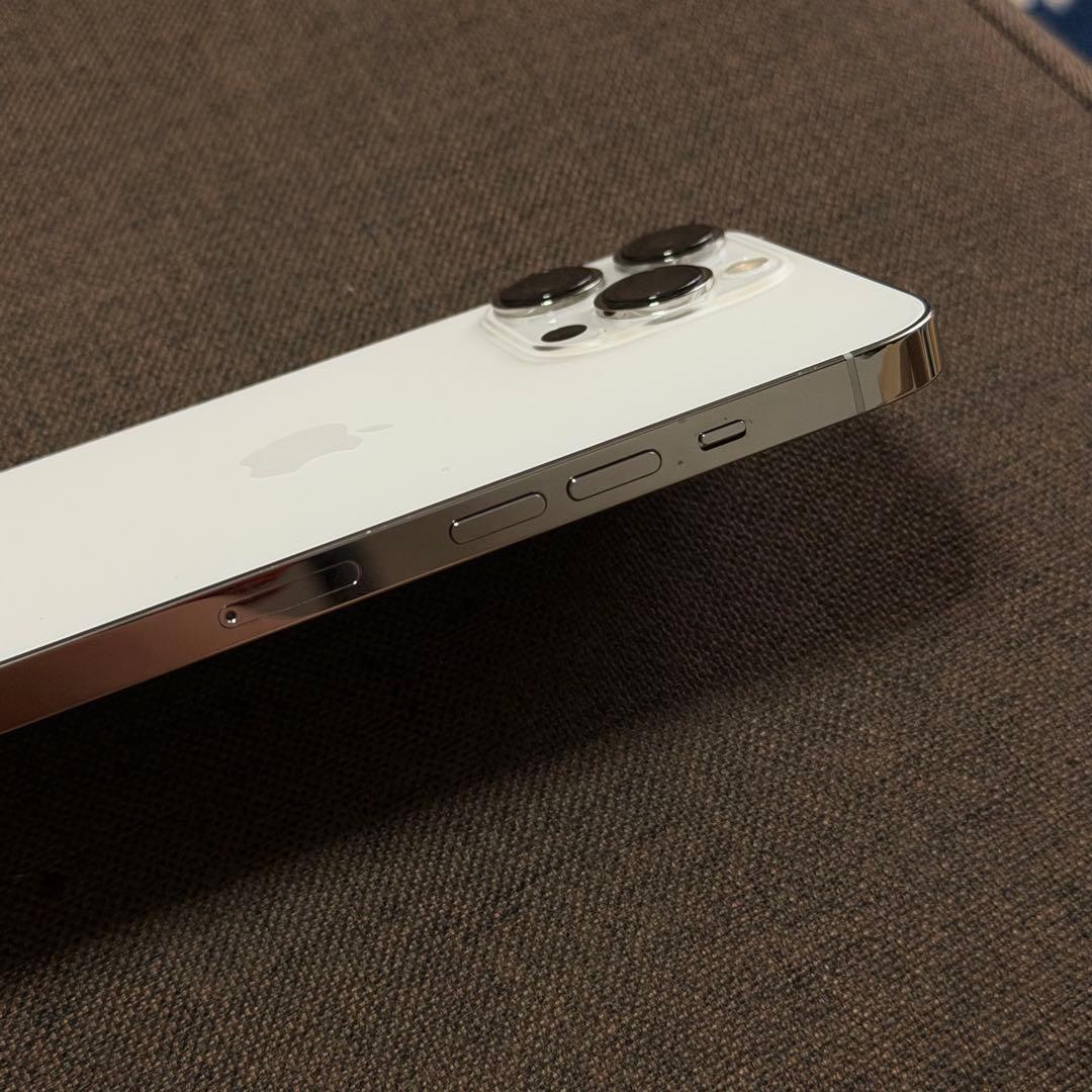 【美品】iPhone13Pro本体 1TB シルバーSIMフリー