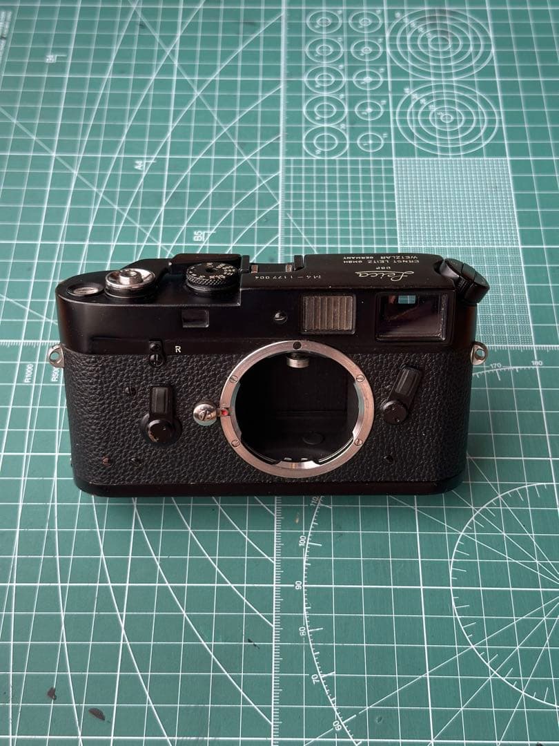Leica M4 Black実用向き・動作良好