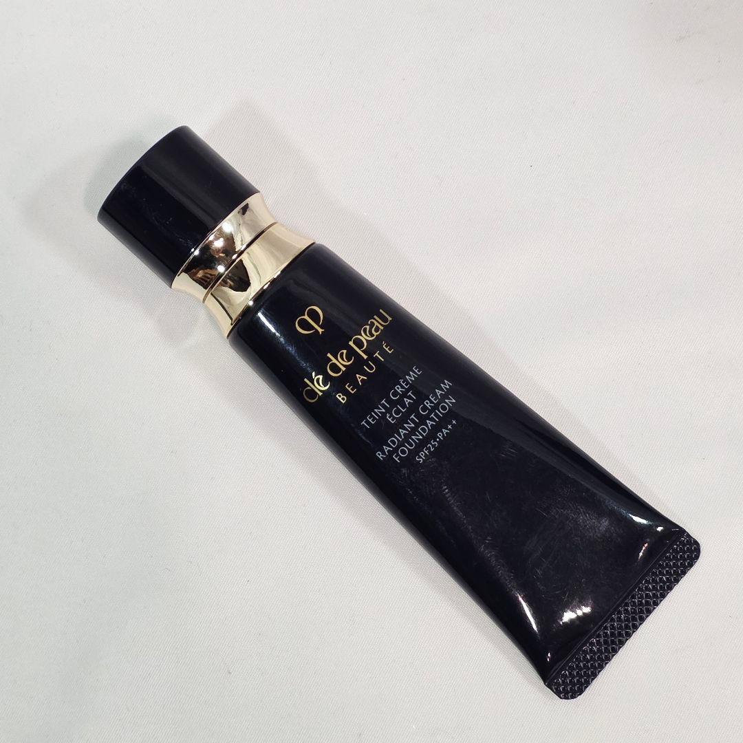 ★クレドポーボーテ タンクレームエクラn オークル20