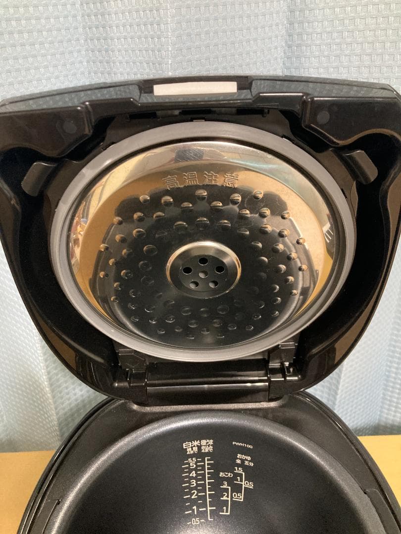 ★美品★２2年製 TIGER JPW-H100 炊きたてIH炊飯器 5.5合炊き