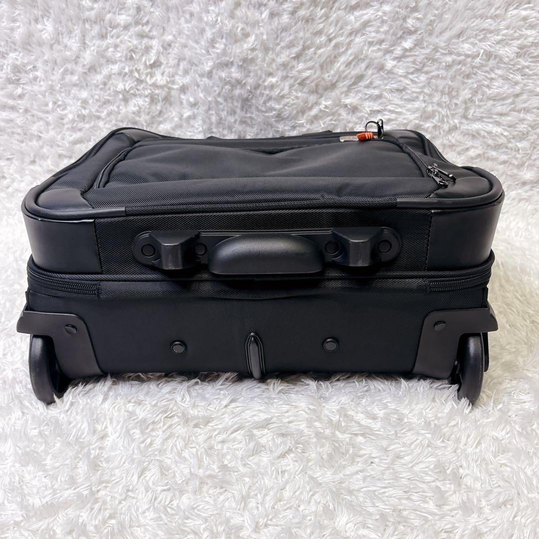 サムソナイト キャリーバッグ 機内持込 PC収納 A4 ビジネス　2輪