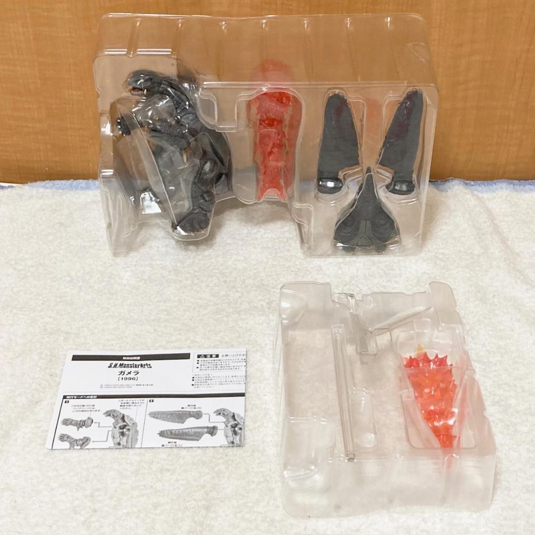 美品 S.H.モンスターアーツ ガメラ2 レギオン襲来 (1996) フィギュア