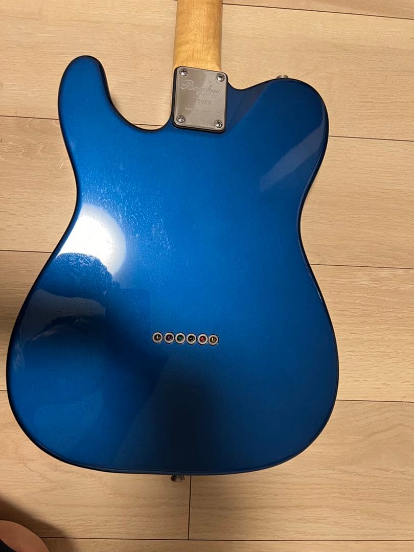 バッカス　エレキギター　青　RADWIMPS