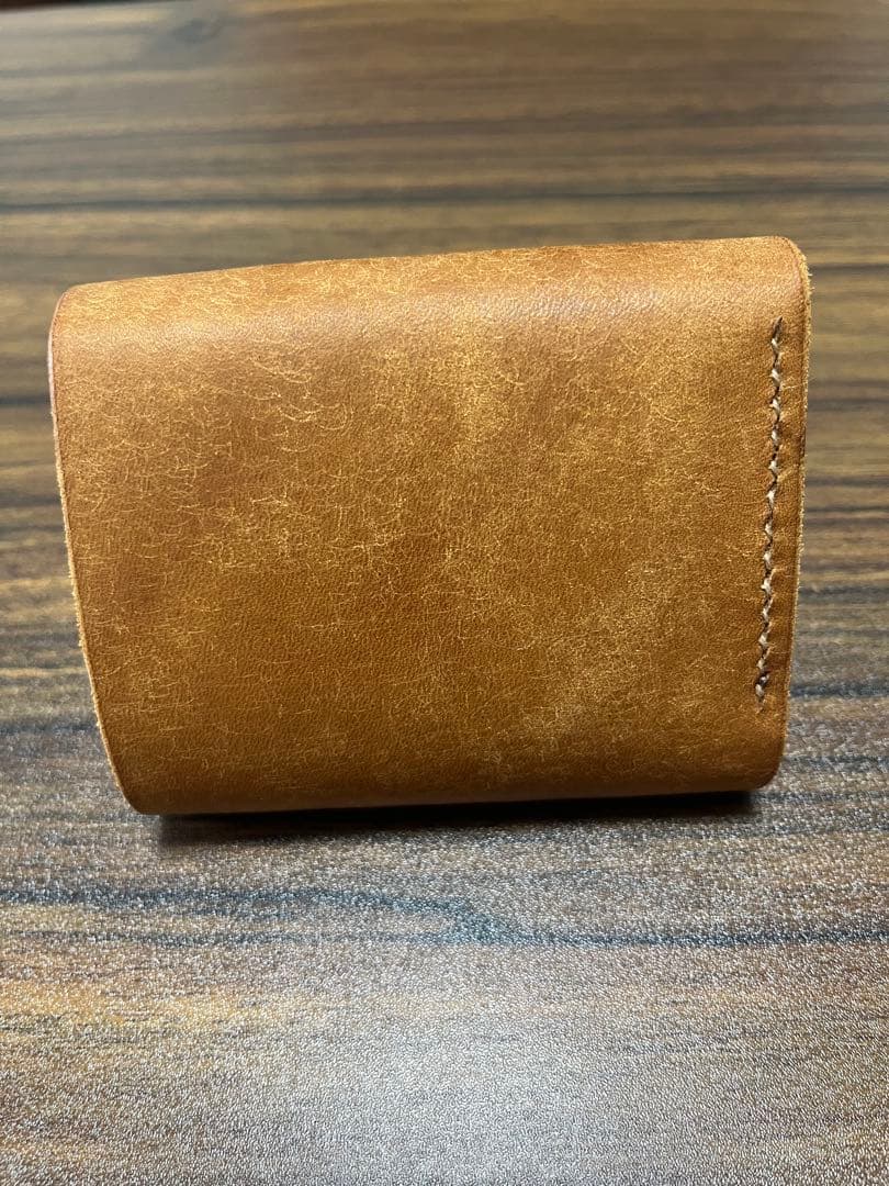 旅するネコ　コンパクト革財布【ヴィアッジオ】