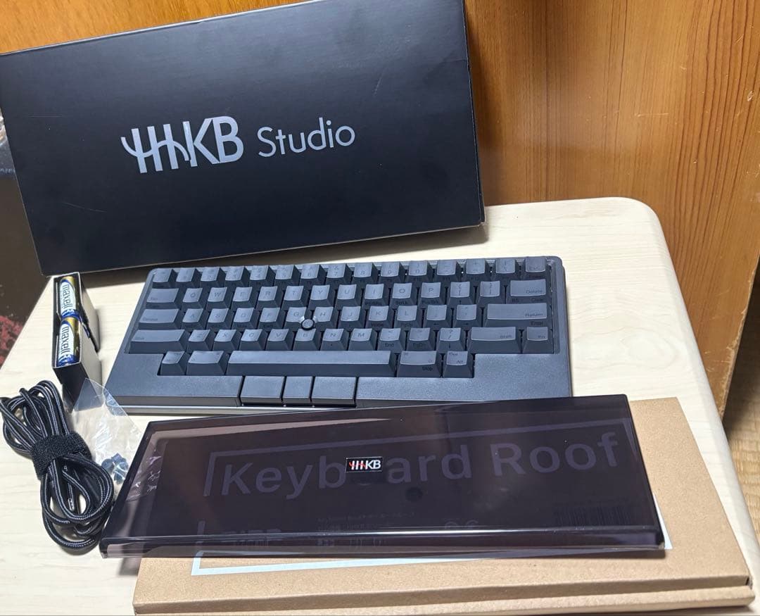 HHKB Studioキーボードとキーボードルーフ【おまけつき】