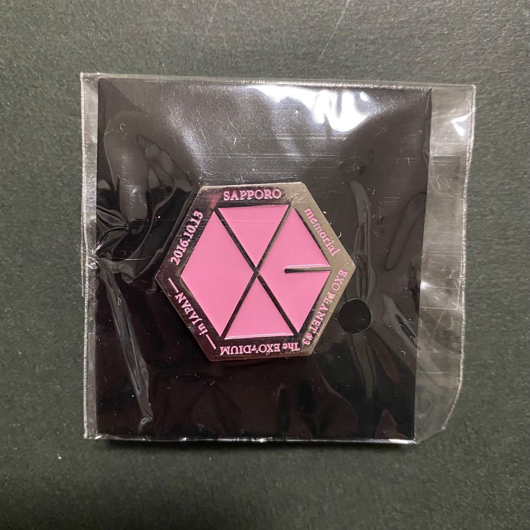 新品・EXO・2016年 PLANET#3ツアー 公演別ピンバッジ 11個セット