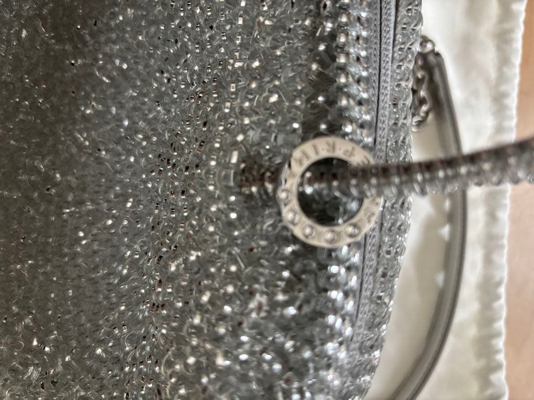 アンテプリマ　コンフェット　ミディアム　シルバー