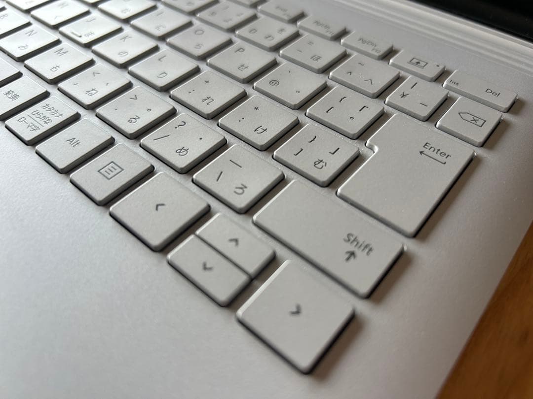 値下げ中Surface Book 2 16GB RAM 512GB SSD