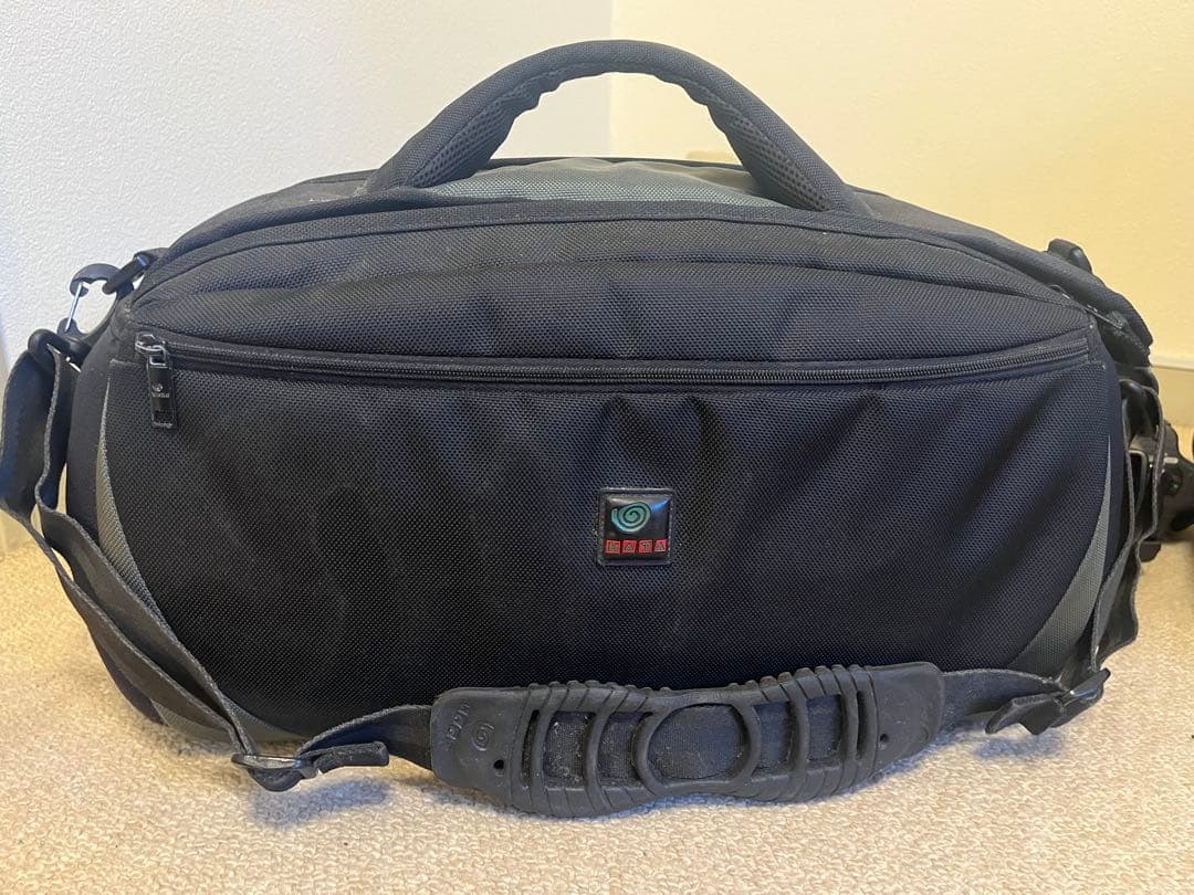 Sony HVRZ5J業務用ビデオカメラ本体2台ワイコン電池バッグオマケ付