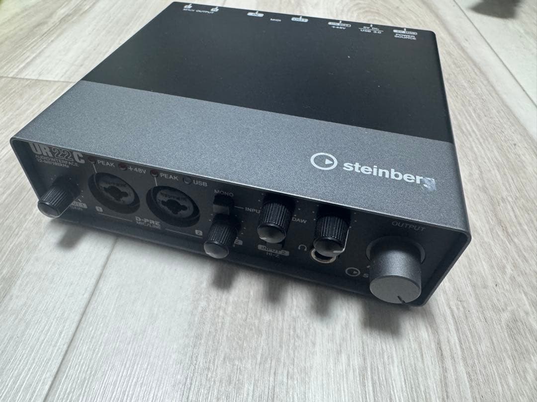 オーディオインターフェイス　ur22c