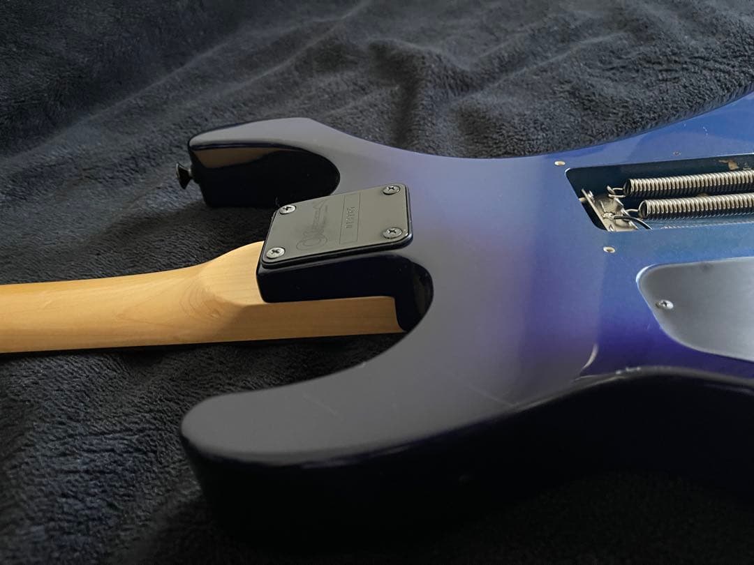 Charvel シャーベル CDS 日本製 ESP LH-200ピックアップ搭載